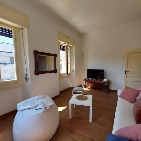 Villino Fontanella شقة فياريجيو