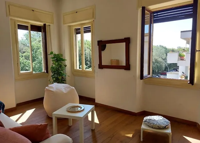 Villino Fontanella * Viareggio